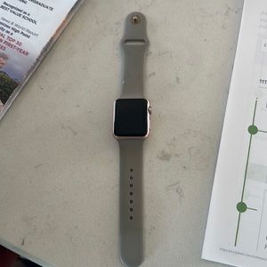 apple watch series 1